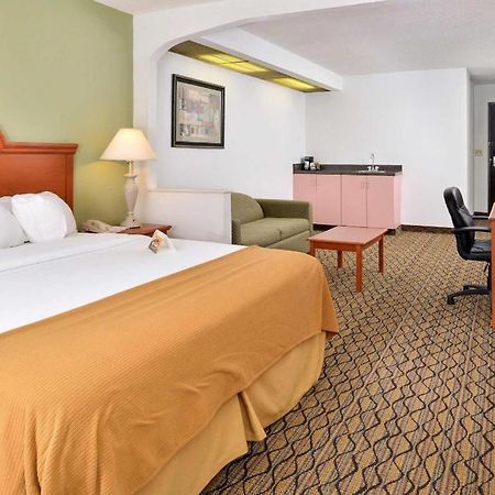 Quality Inn & Suites Jefferson City Luaran gambar