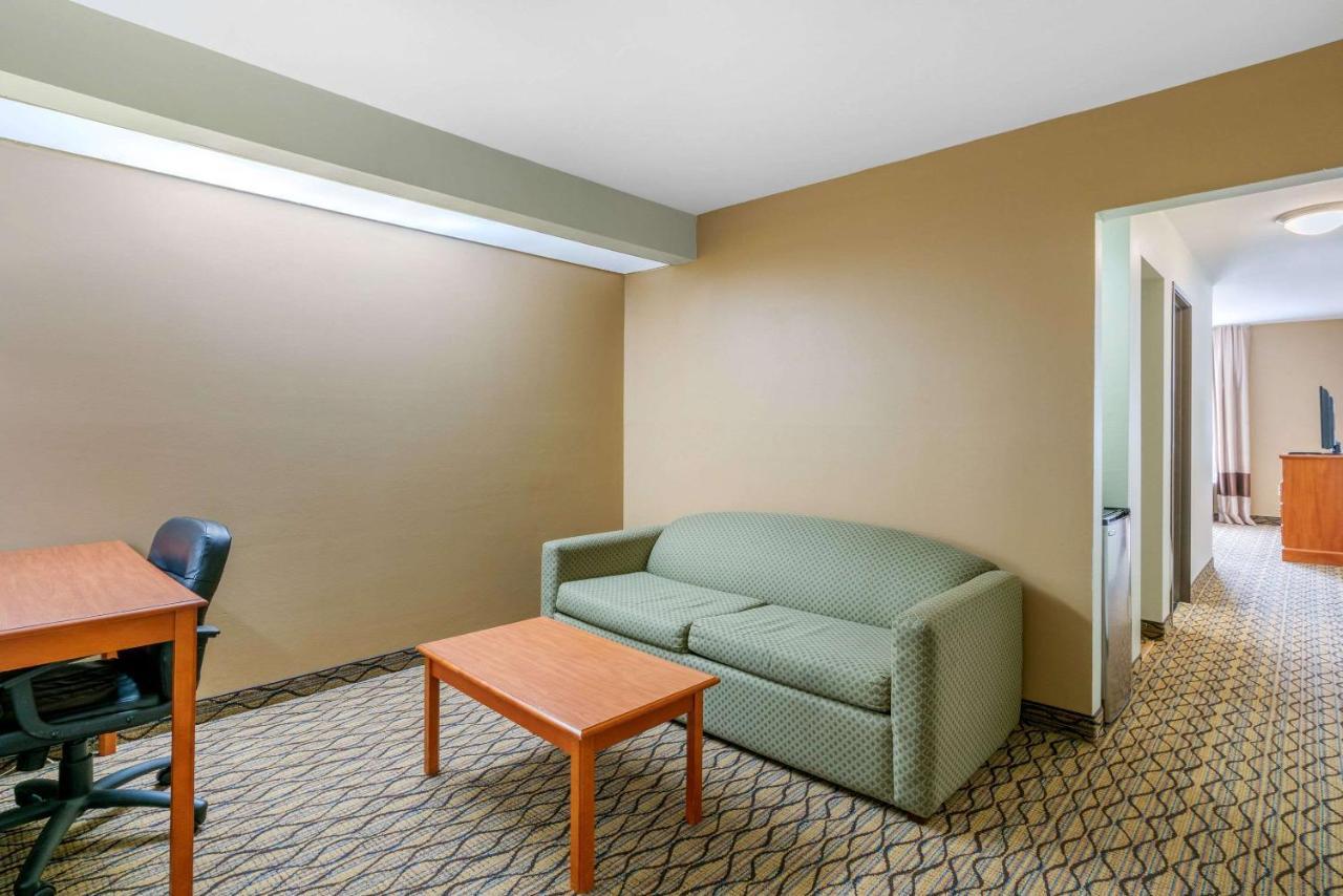 Quality Inn & Suites Jefferson City Luaran gambar