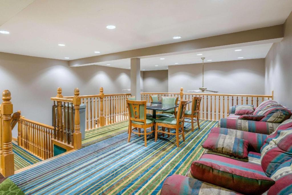 Quality Inn & Suites Jefferson City Luaran gambar