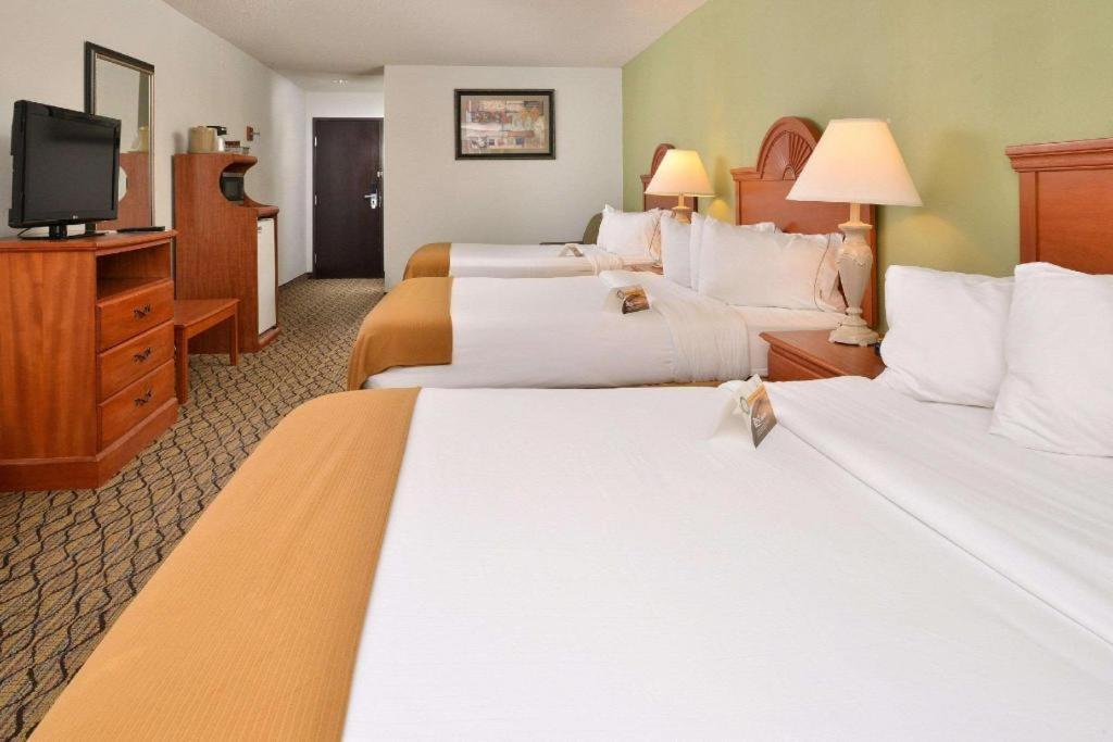 Quality Inn & Suites Jefferson City Luaran gambar