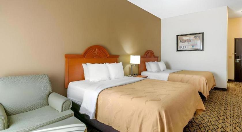 Quality Inn & Suites Jefferson City Luaran gambar