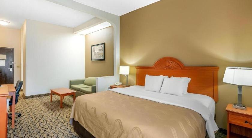 Quality Inn & Suites Jefferson City Luaran gambar