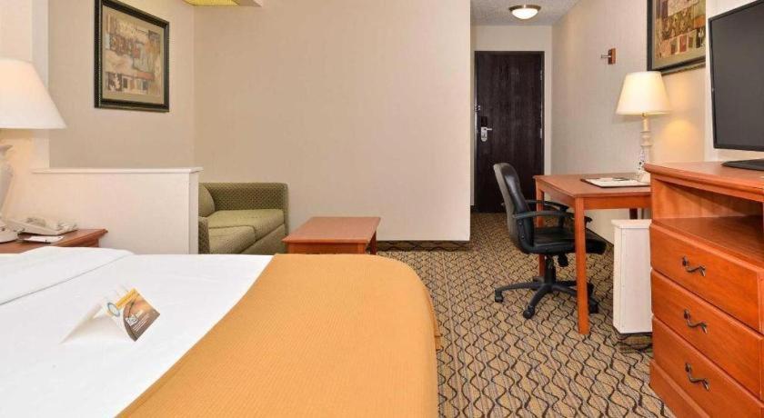 Quality Inn & Suites Jefferson City Luaran gambar