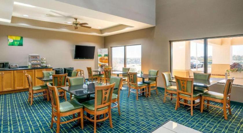 Quality Inn & Suites Jefferson City Luaran gambar