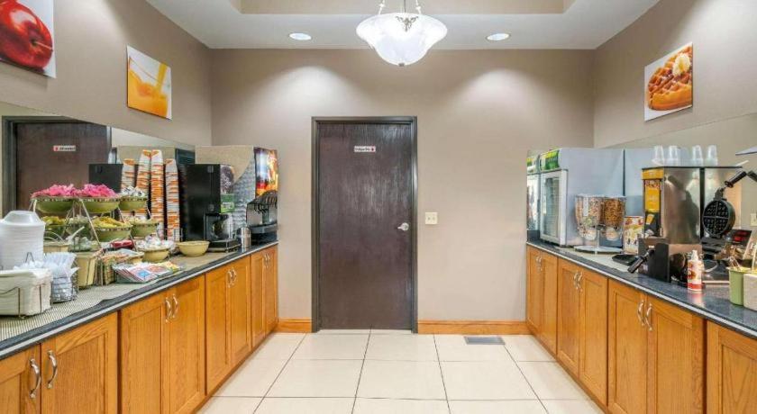 Quality Inn & Suites Jefferson City Luaran gambar