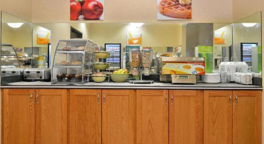 Quality Inn & Suites Jefferson City Luaran gambar